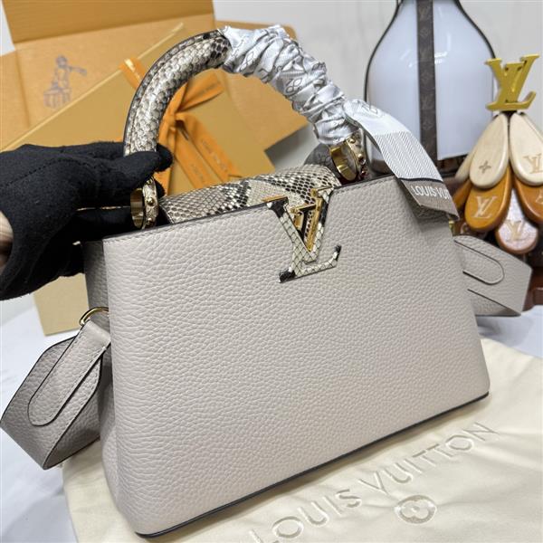 2026120164252921 820